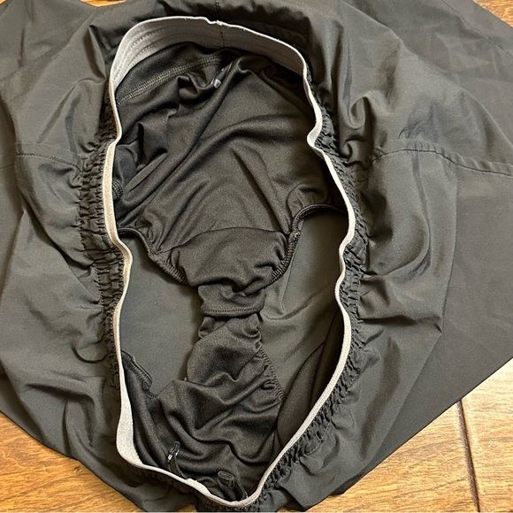 Nike Women’s Athletic Dri-Fit Black Shorts Medium - Picture 8 of 8